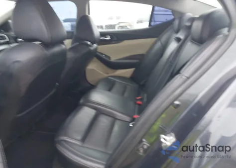 2017 Nissan Maxima 3.5 Platinum/3.5 S/3.5 Sl/3.5 Sr/3.5 Sv from USA, damaged, VIN 1N4AA6AP2HC374481